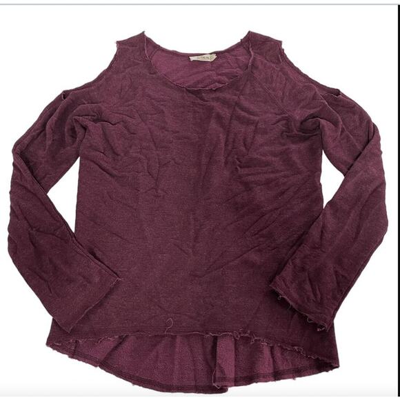 Elan Sweater Womens Medium Purple Cold Shoulder Raw Hem Pullover USA Boho Top - Picture 1 of 7